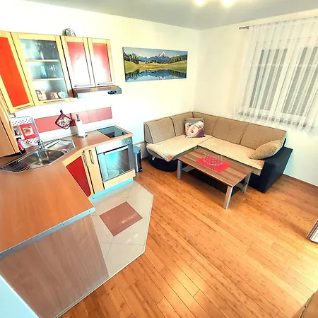 Apartment With 2 Bedrooms And Terrace In Vodice