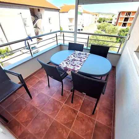 Apartment With 2 Bedrooms And Terrace In *